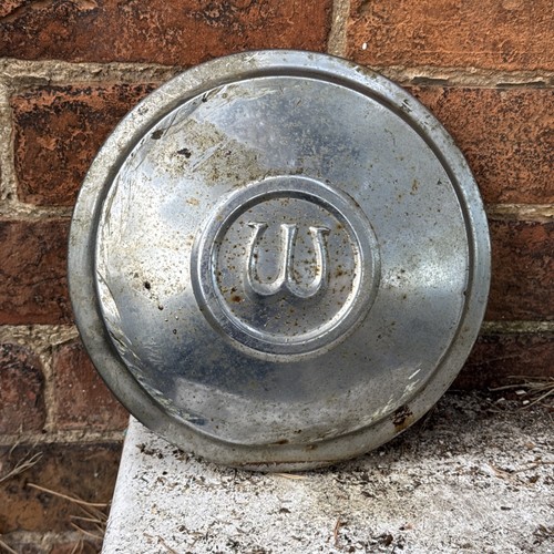 Wolseley chrome hubcap - wolseley,